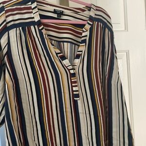Torrid Women's Multicolor Stripe Harper blouse. EUC. Size 3.